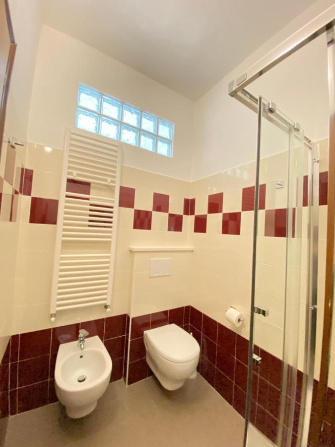 אלבניה Residence Riviera מראה חיצוני תמונה