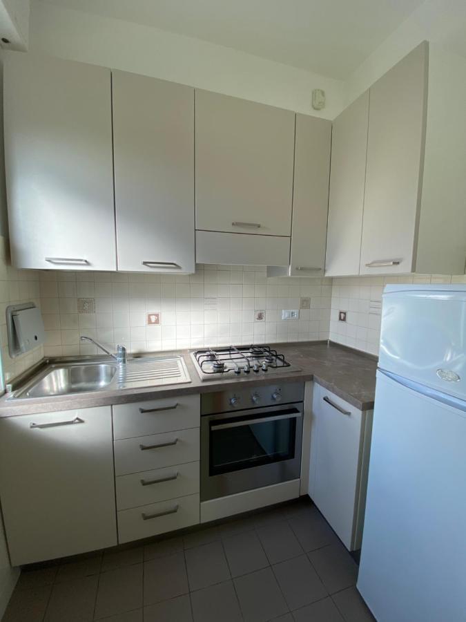 אלבניה Residence Riviera מראה חיצוני תמונה